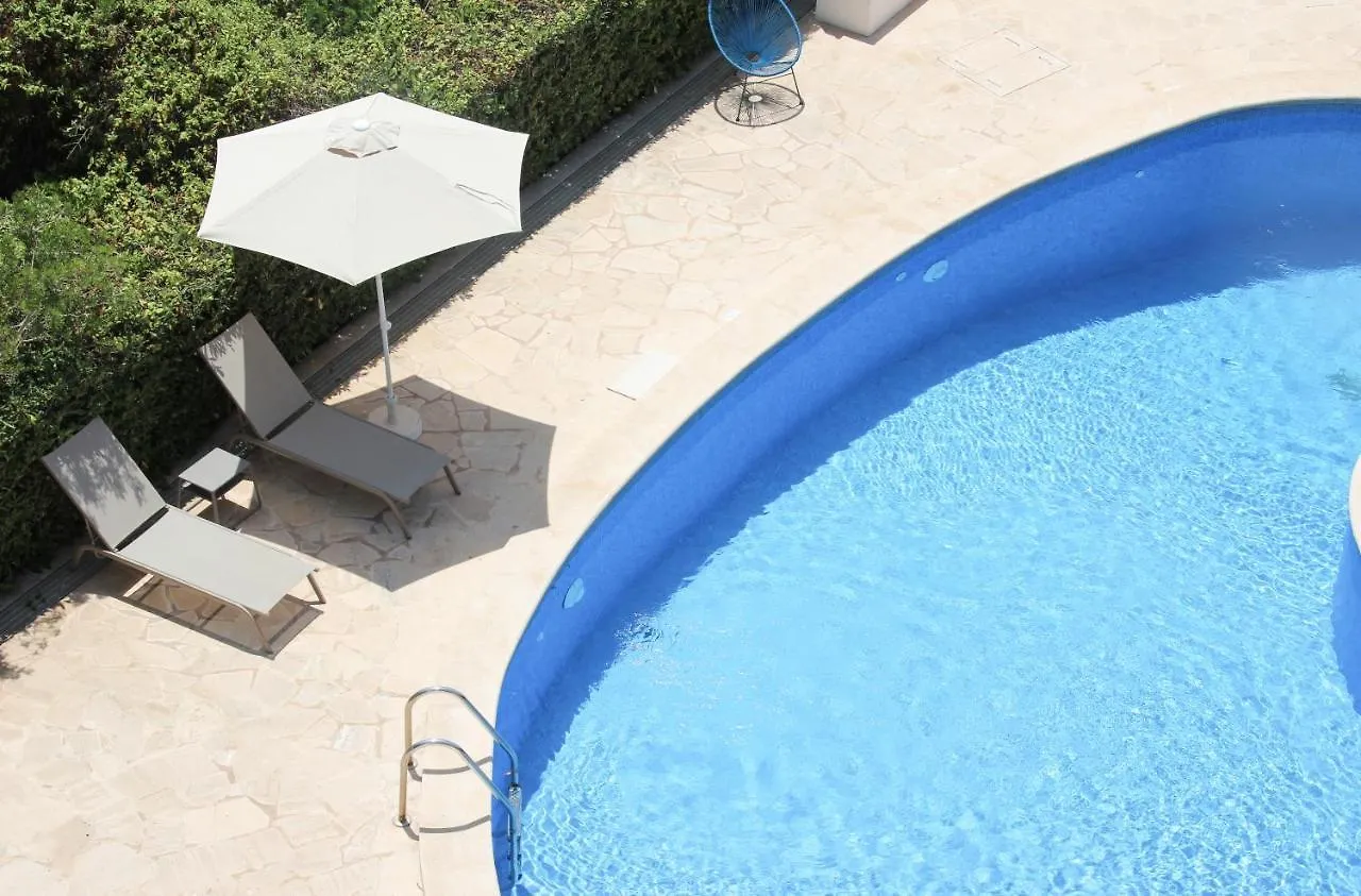 Aparthotel Niu D'Aus Porto Petro