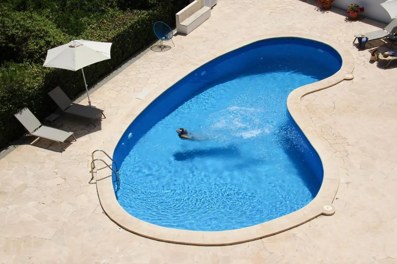 Aparthotel Niu D'Aus Porto Petro