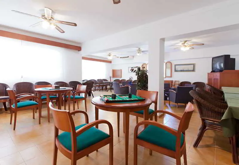 Aparthotel Niu D'Aus Porto Petro