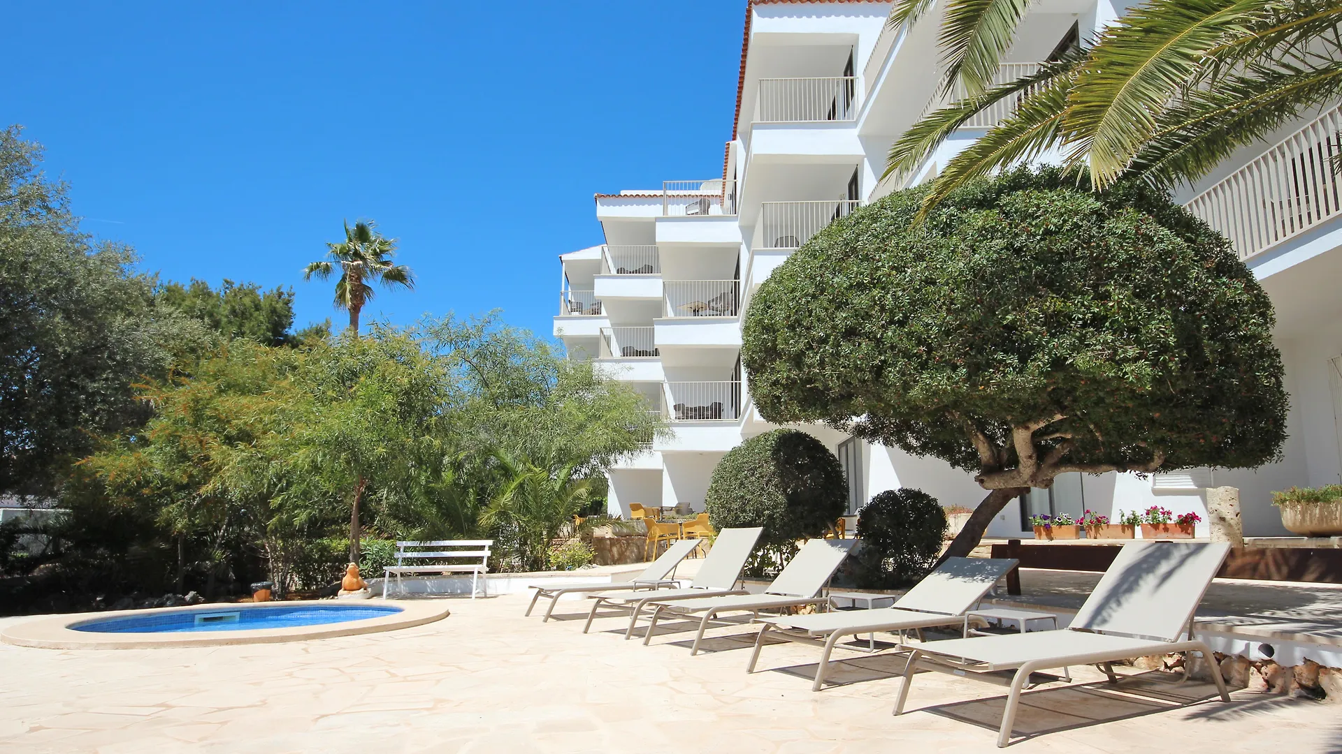 Aparthotel Niu D'Aus Porto Petro  3*, Porto Petro (Mallorca) Spain