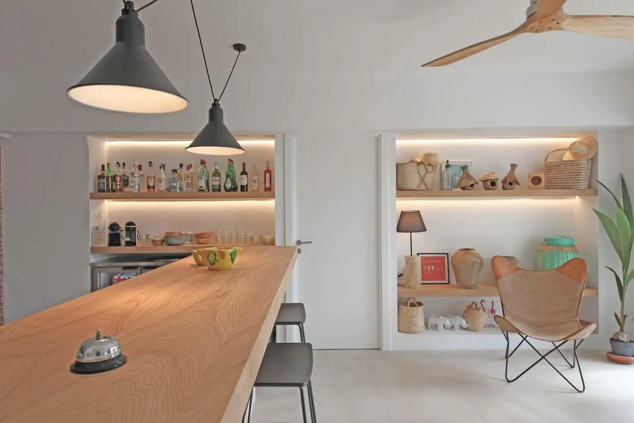 Aparthotel Niu D'Aus Porto Petro